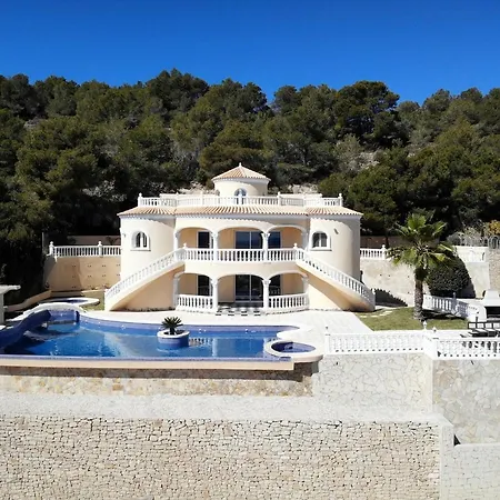 With Fantastic Sea View Pool 23x12 Jacuzzi